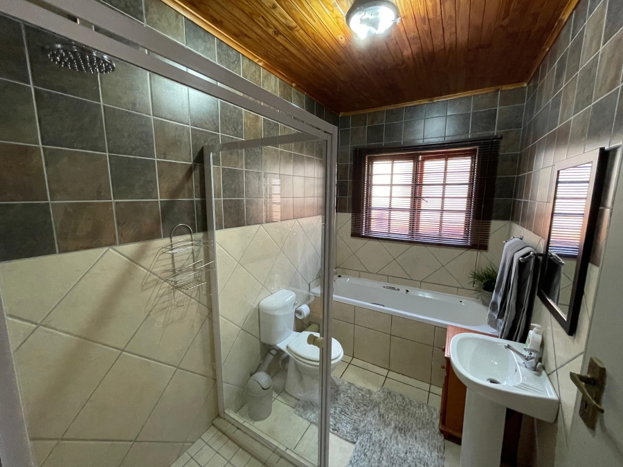2 Bedroom Property for Sale in Melodie North West